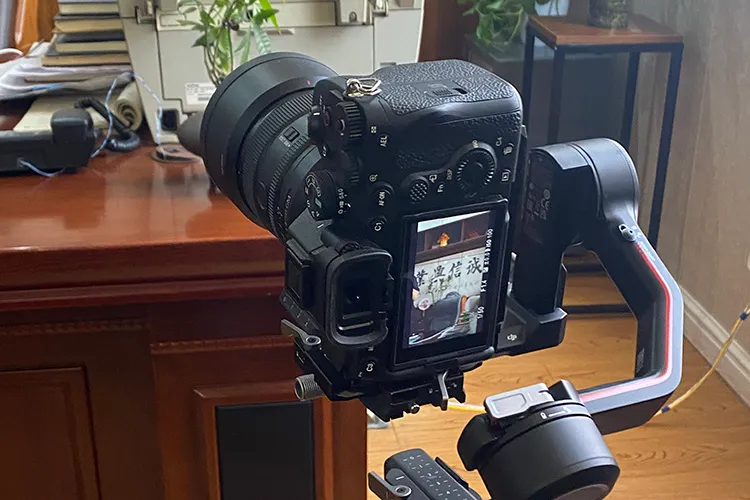 短(duǎn)視(shì)頻(pín)拍(pāi)攝運營